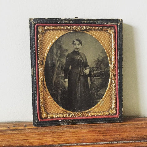 Victorian Ambrotype Photograph Of Lady, encased in its original Wooden frame - Decorative Antiques UK