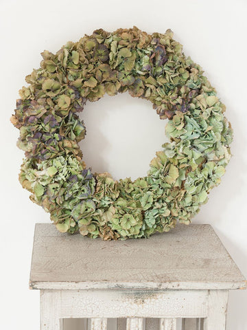 Beautiful Dried Hydrangea Wreath - Decorative Antiques UK - 1