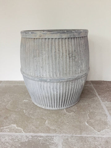 Vintage Galvanized Dolly Tub Planter - Decorative Antiques UK  - 1