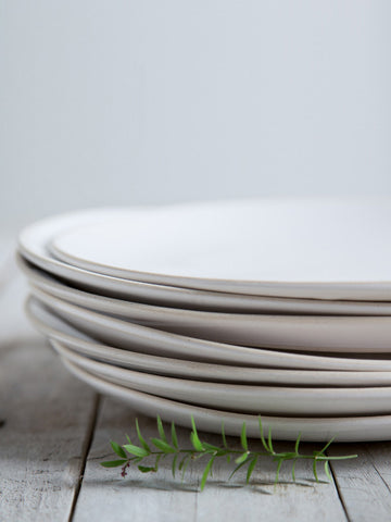 Wonki ware dinner plates