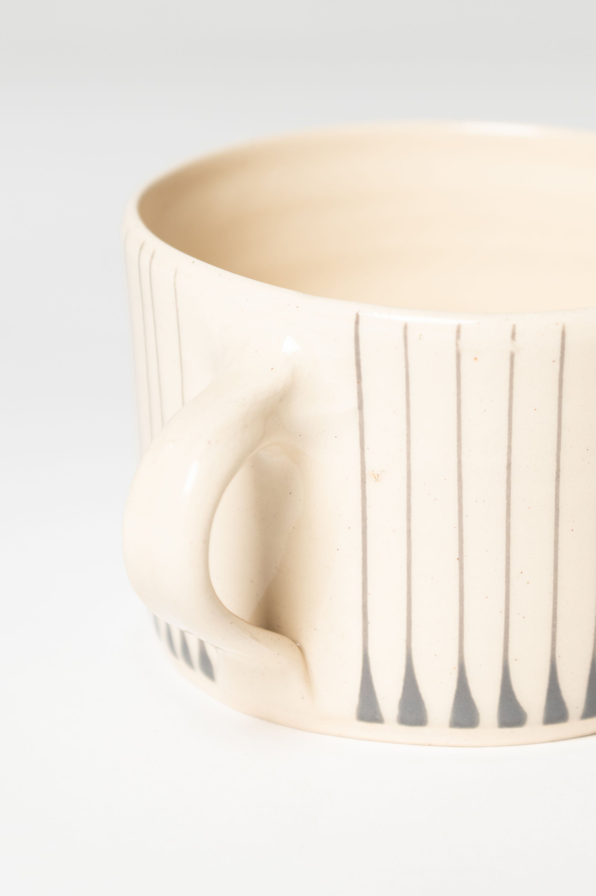 Wonki ware squat mug, various designs
