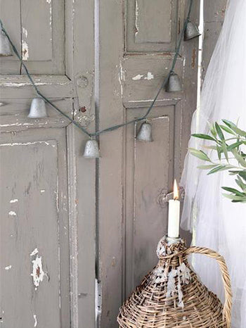 Jeanne D'Arc Living  9 Silver Bells On Lace