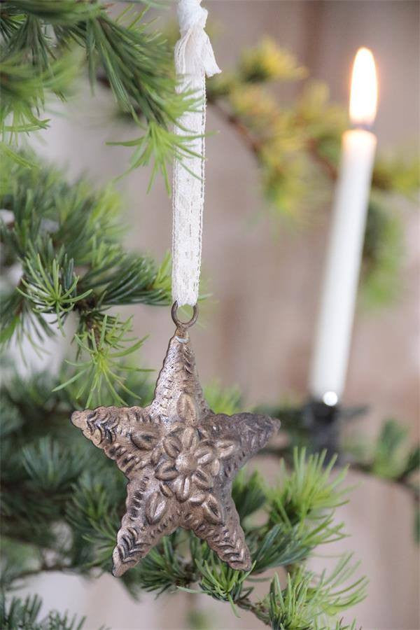 Jeanne D'Arc Living Christmas Star in Antique Gold and Silver - Decorative Antiques UK  - 1