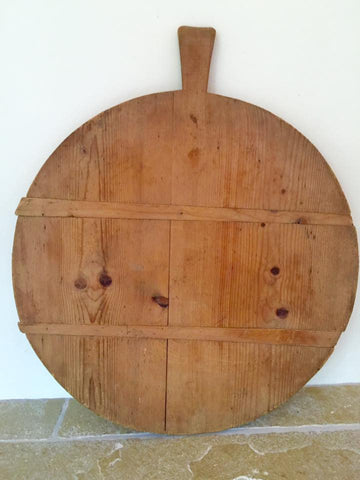 Large Vintage French Round Cutting Board - Decorative Antiques UK 