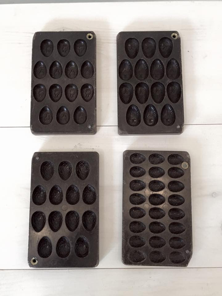 Collection 1930's Bakelite Belgian Chocolate egg moulds - Decorative Antiques UK  - 1