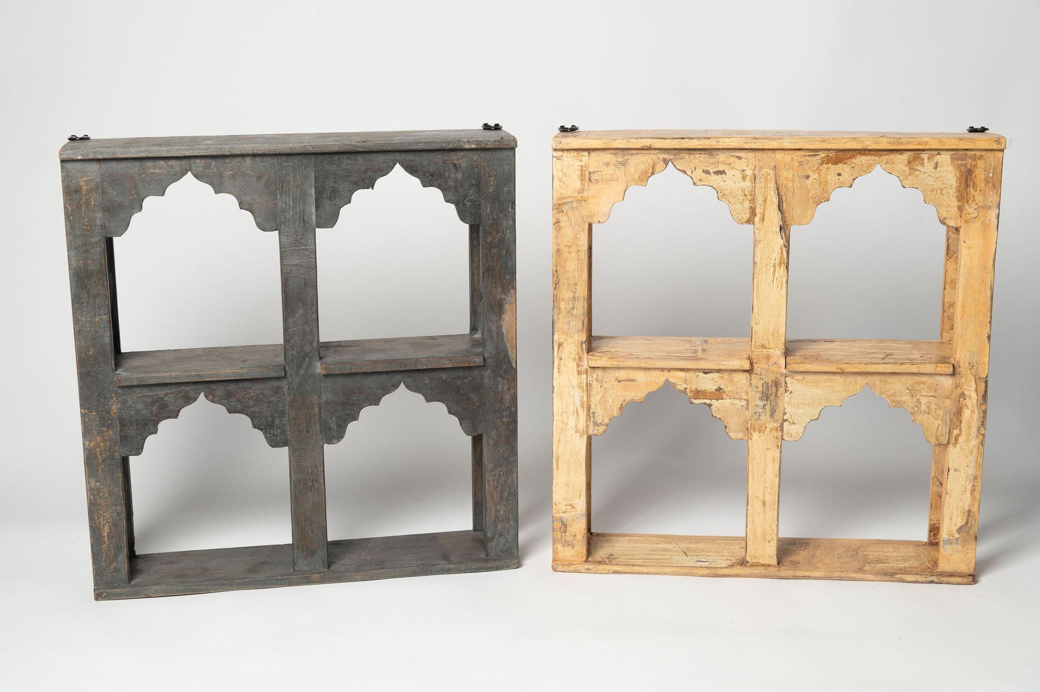 Hand crafted Indian wall shelf display unit