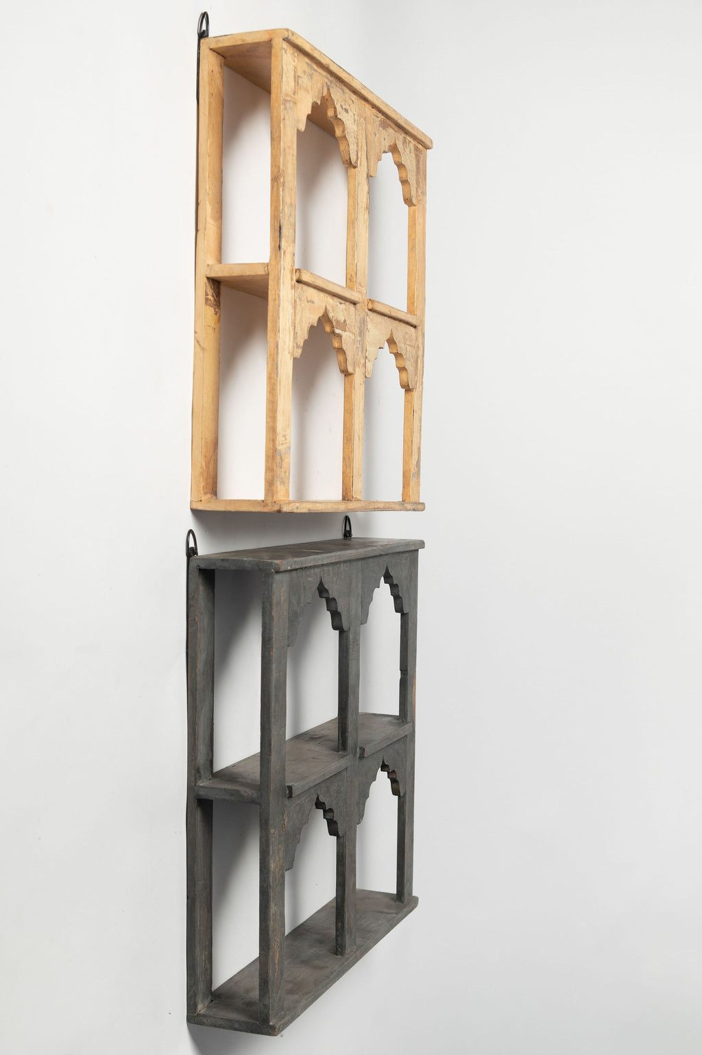 Hand crafted Indian wall shelf display unit