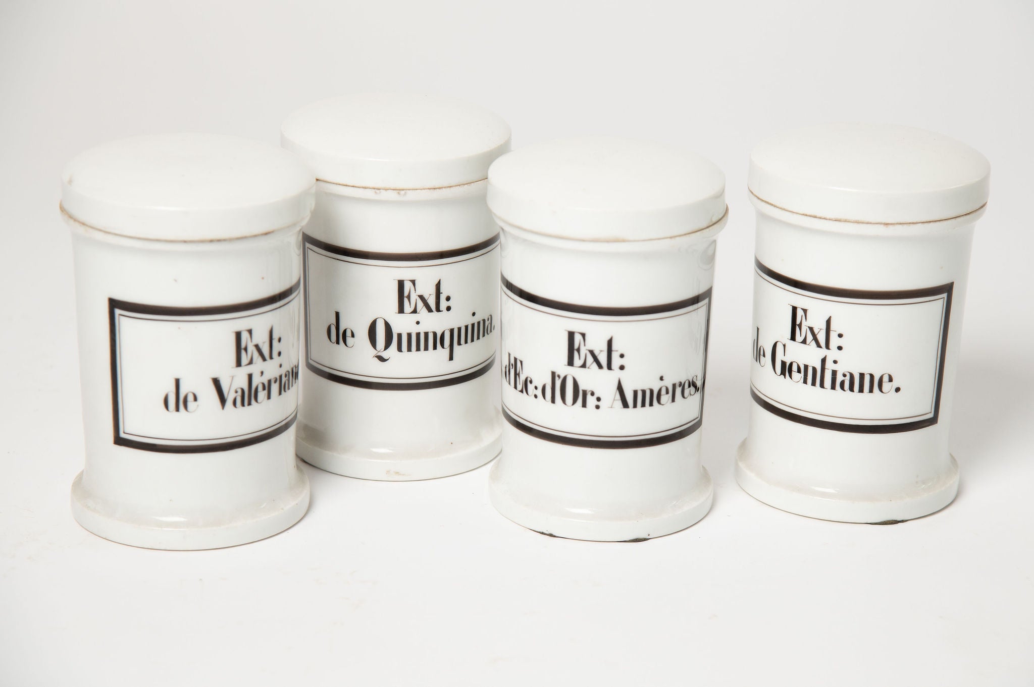 Collection of beautiful antique French apothecary lidded pots