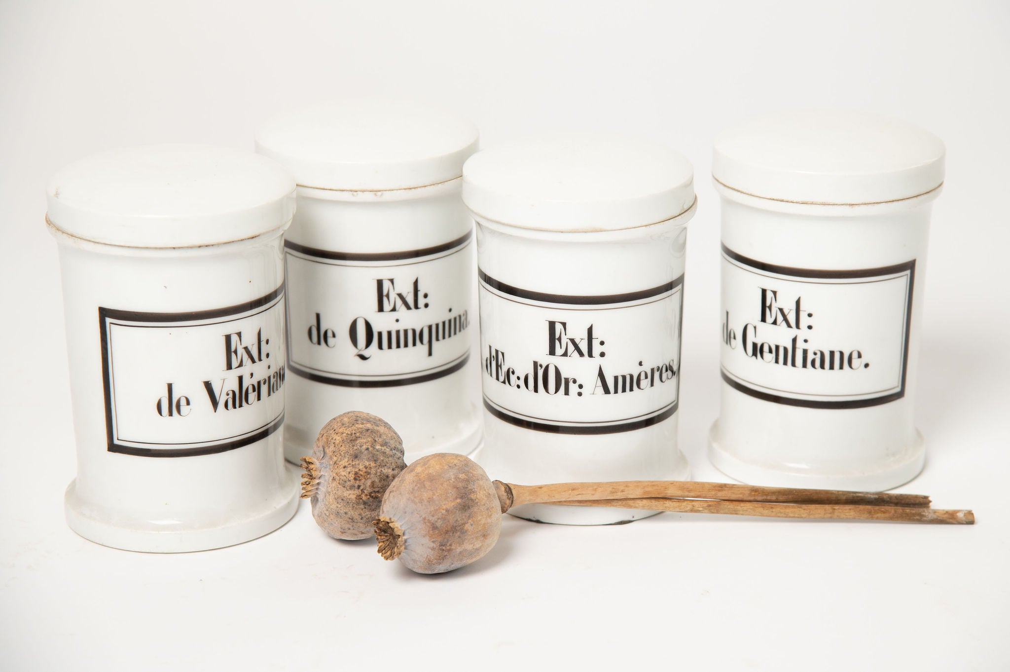 Collection of beautiful antique French apothecary lidded pots