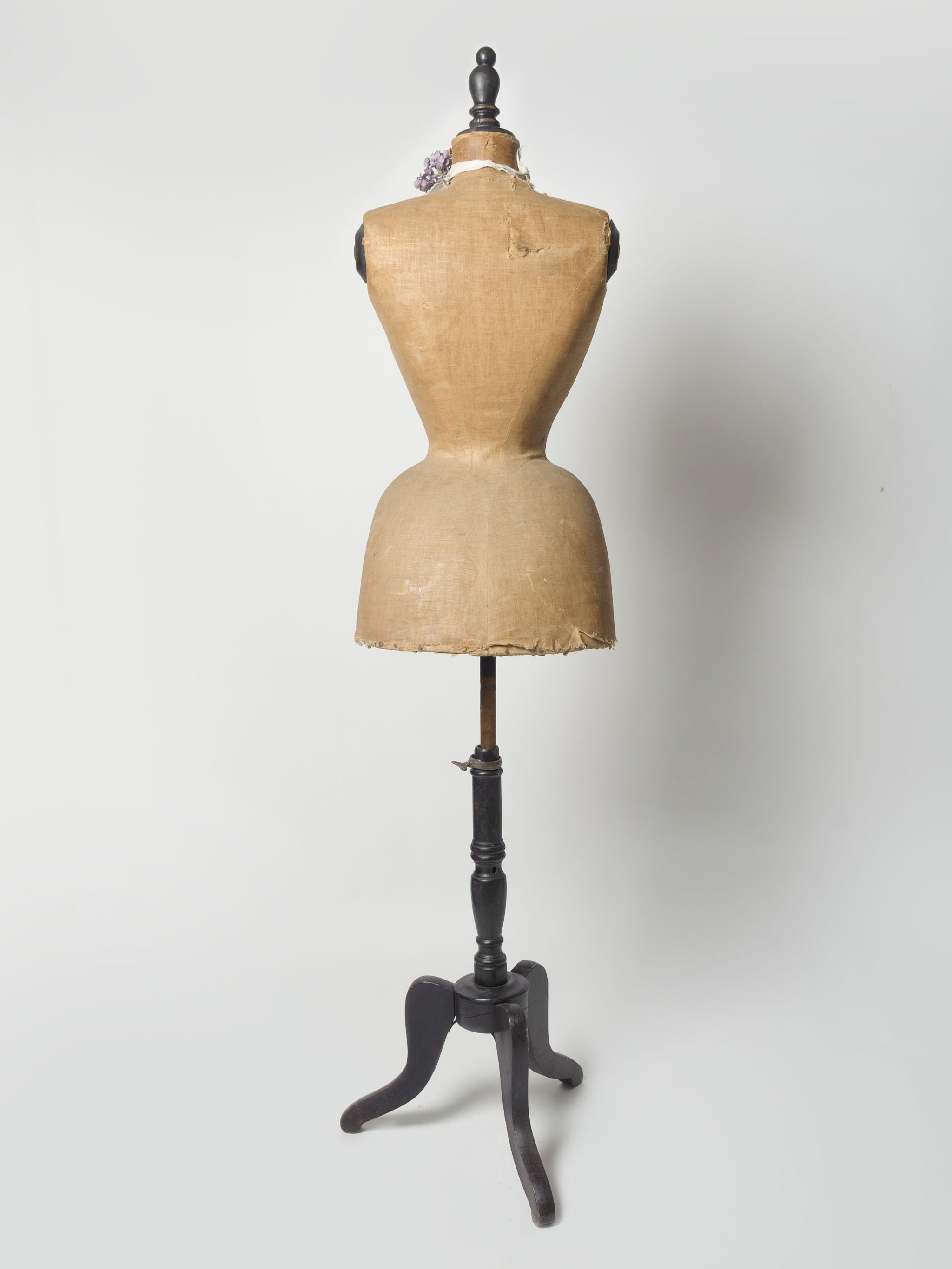 1880s French Victorian wasp-waist mannequin (42in) - Antiques