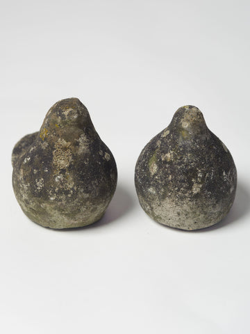 Cute Pair Vintage Stone Doves