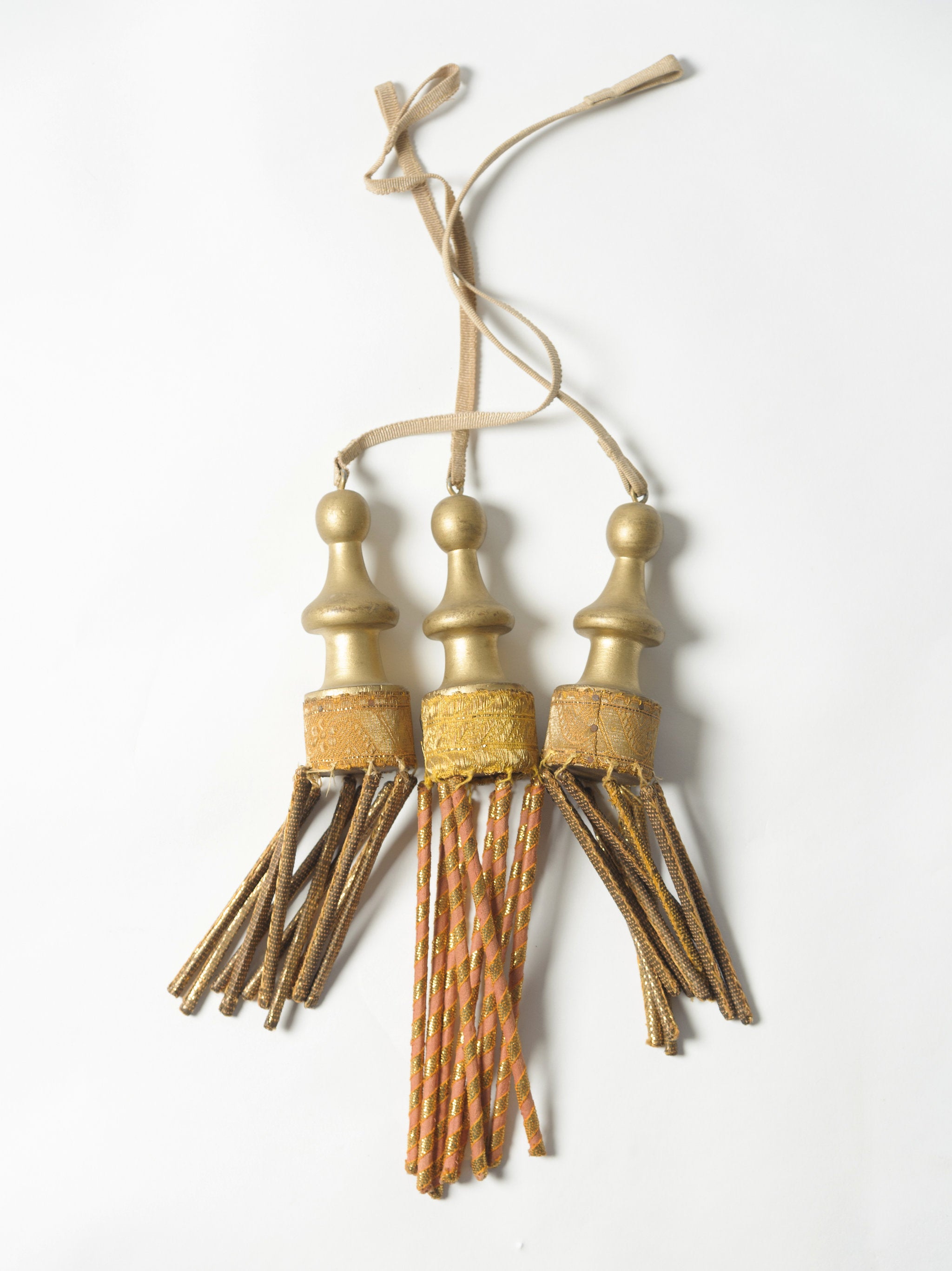 ANTIQUE ITALIAN CHURCH GILT WOOD AND FABRIC TASSELS