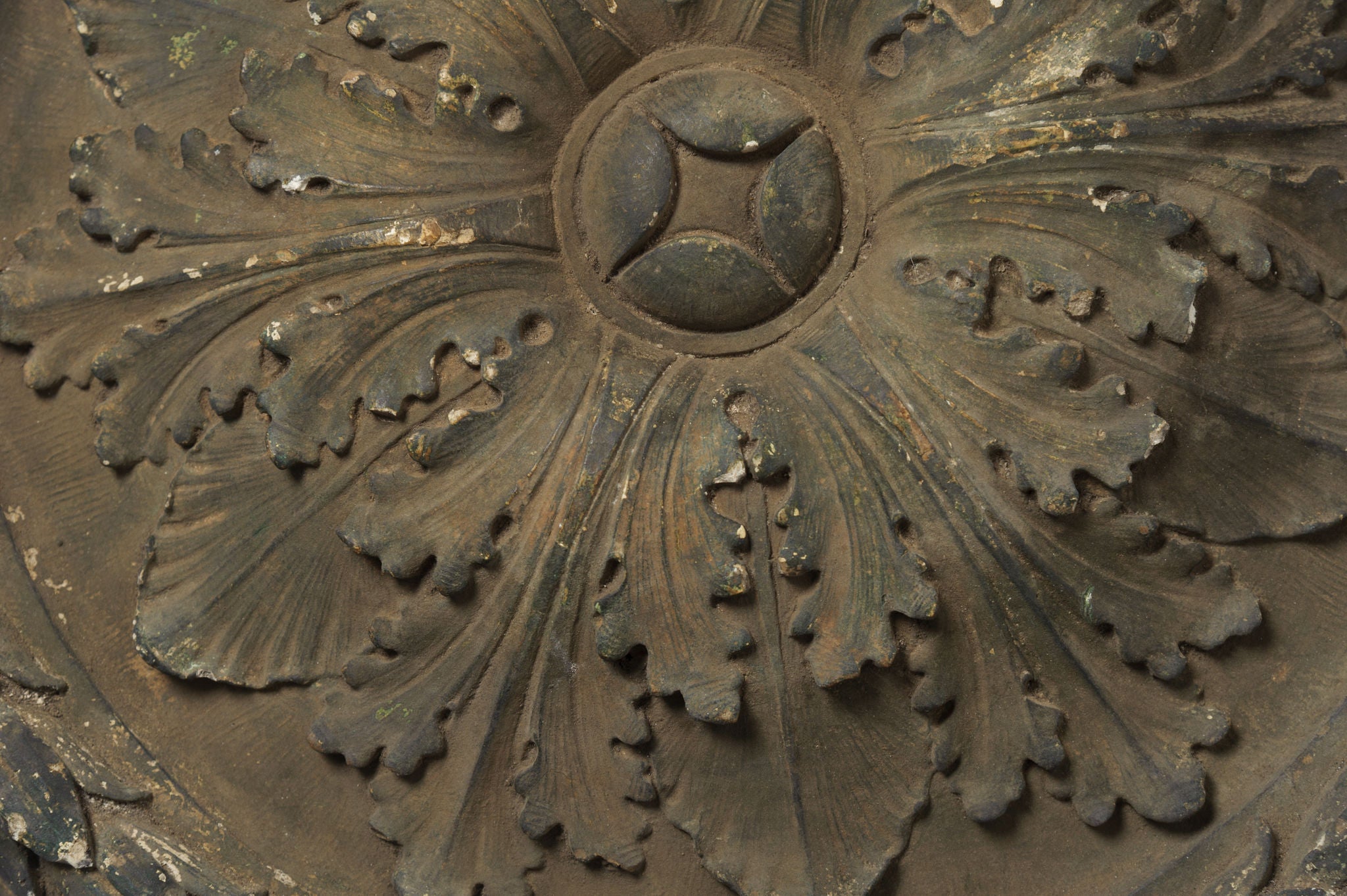 Antique French Plaster Ceiling Rose/Moulding