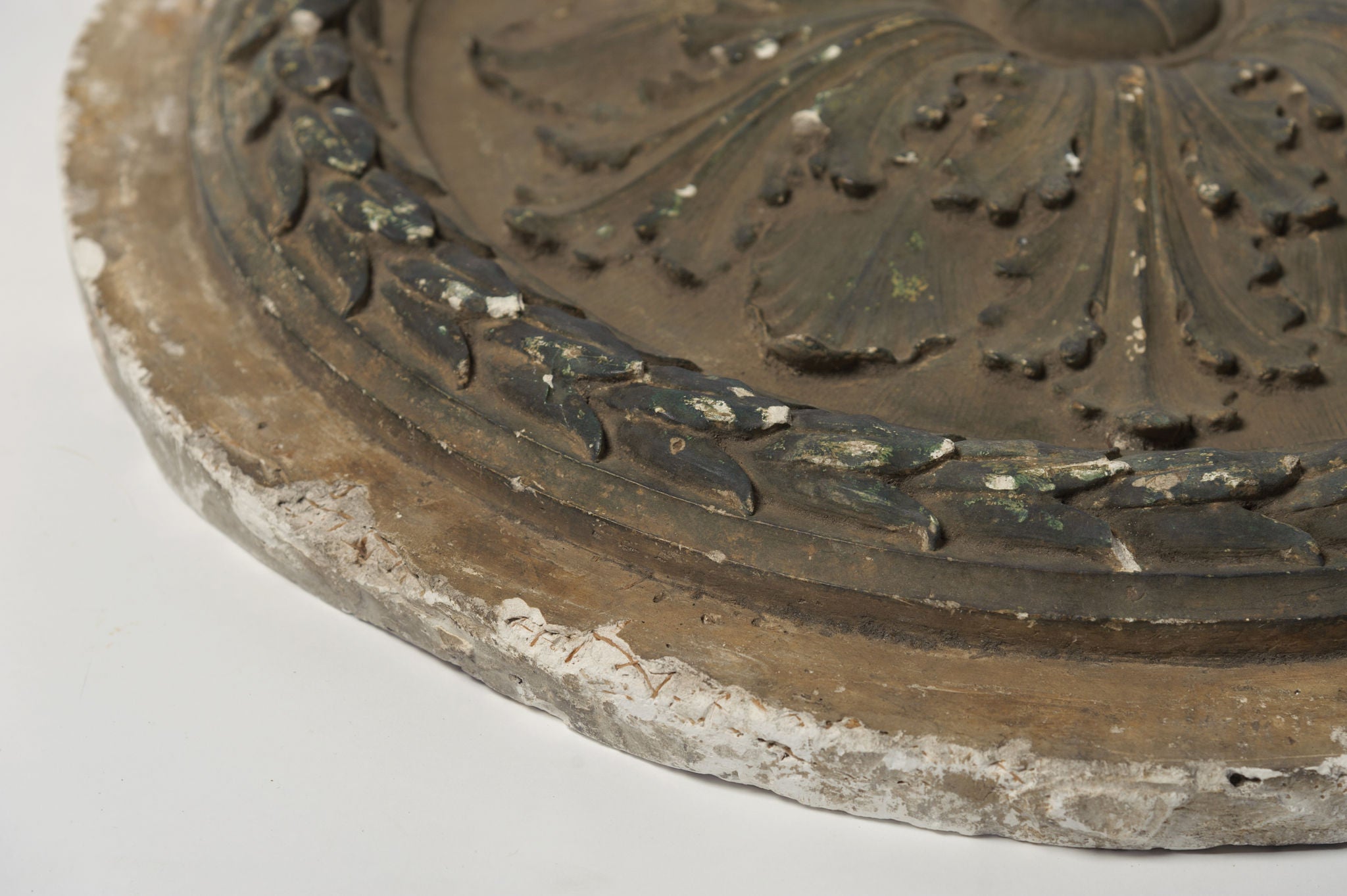 Antique French Plaster Ceiling Rose/Moulding