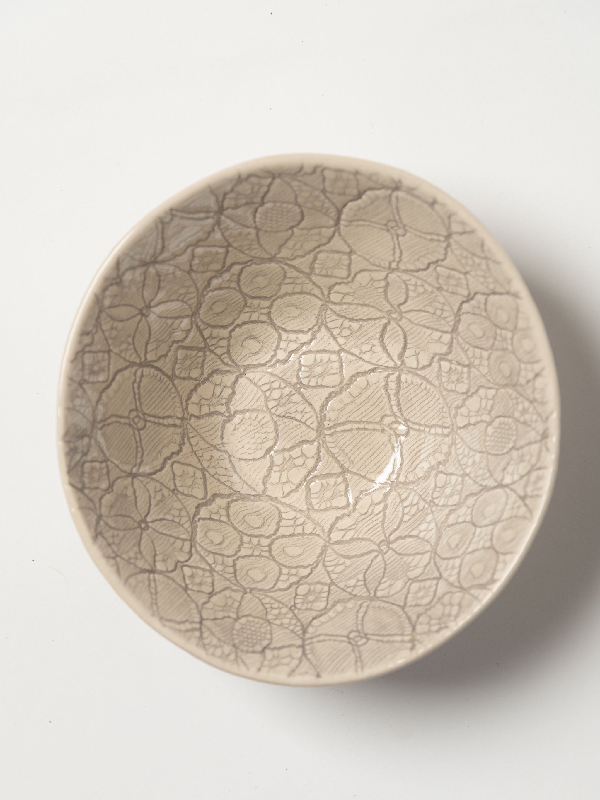 Wonki ware pudding bowls in warm grey pattern