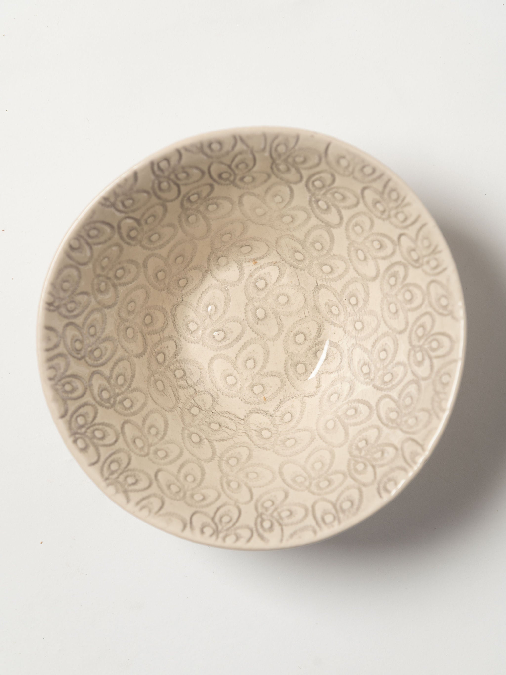 Wonki ware pudding bowls in warm grey pattern