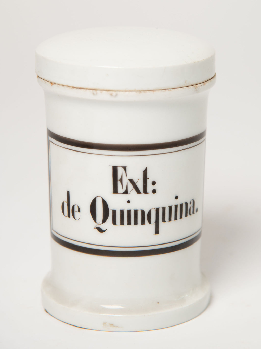 Collection of beautiful antique French apothecary lidded pots