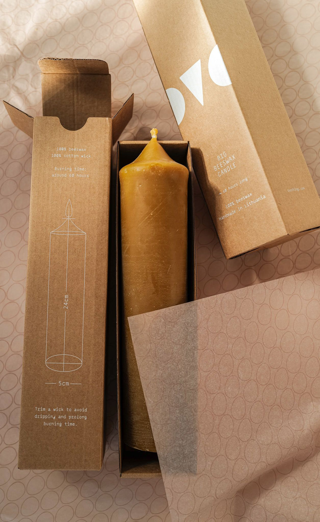 Ovo things Big Beeswax Candle