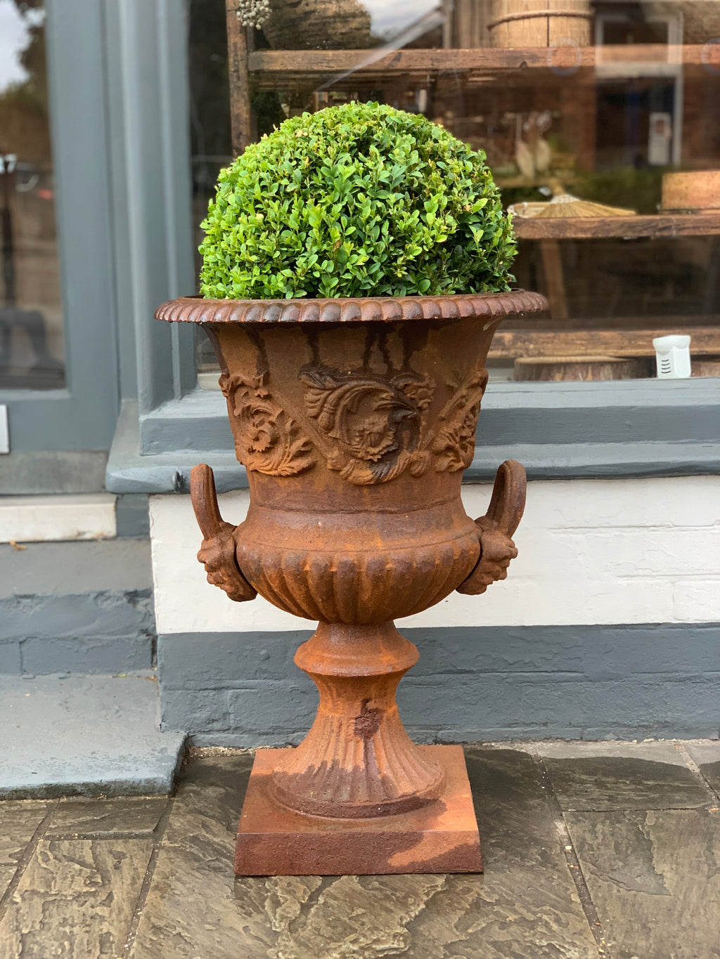 Amazing Antique Style Decorative Cast Iron Urns